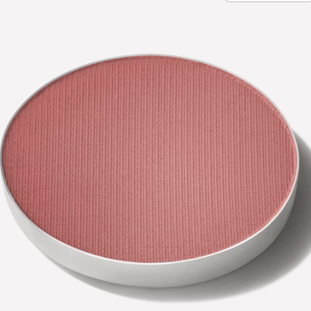 “Royal Rendezvous” Pro Palette Refill MAC Eyeshadow - Picture 2 of 5